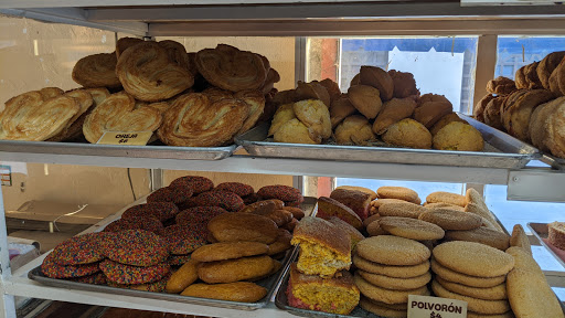 Panadería y Repostería La especial en Cárdenas