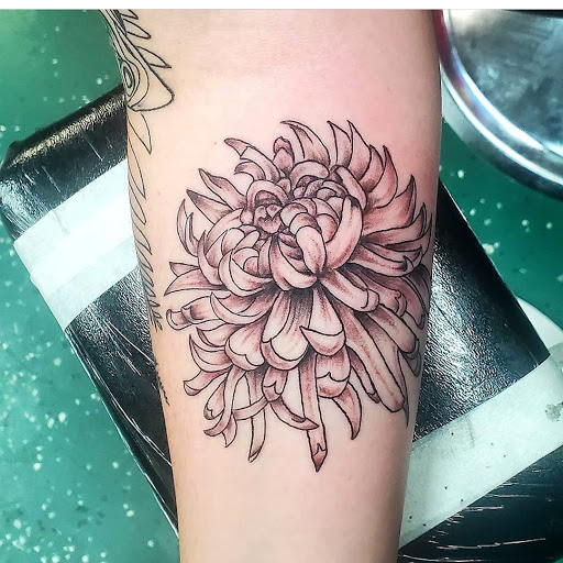 Explore back of hand tattoo ideas, creative tattoo ideas in Vancouver, available at Studio X Tattoos & Piercings