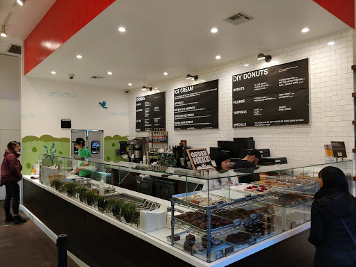 Donut Shop «Donut Friend», reviews and photos, 5107 York Blvd, Los Angeles, CA 90065, USA