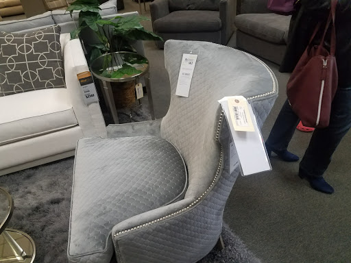 Furniture Store «The Dump Furniture Outlet», reviews and photos, 5700 NJ-42, Turnersville, NJ 08012, USA