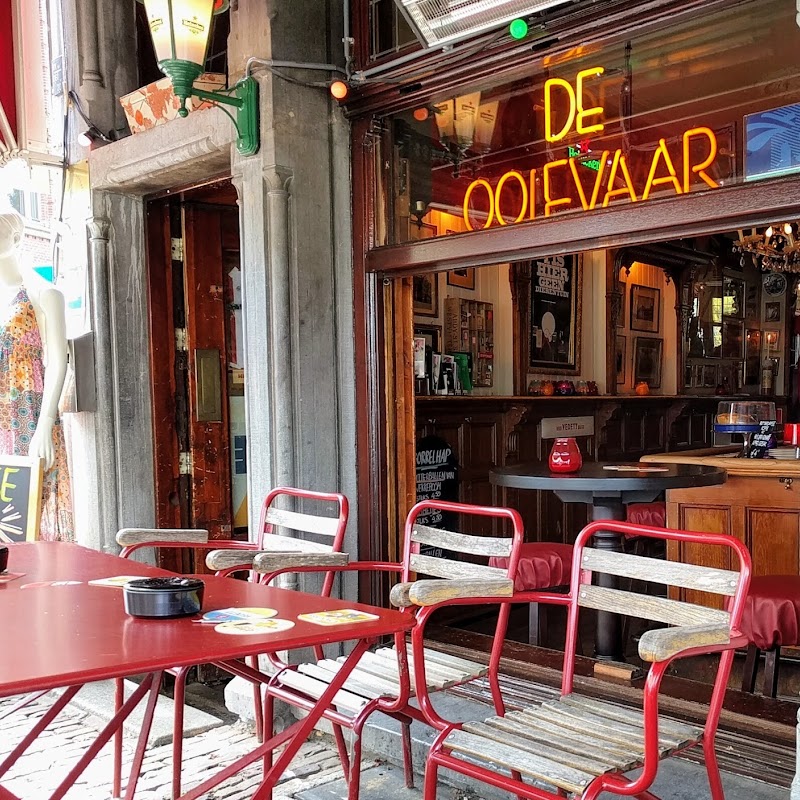 Café De Ooievaar