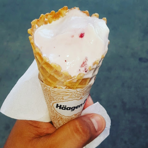 Outlet Mall «Tanger Outlet Myrtle Beach Hwy 501», reviews and photos, 4635 Factory Stores Blvd, Myrtle Beach, SC 29579, USA