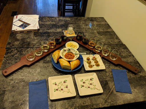 Wine Store «Castlerigg Wine Shop», reviews and photos, 110 S Hanover St, Carlisle, PA 17013, USA