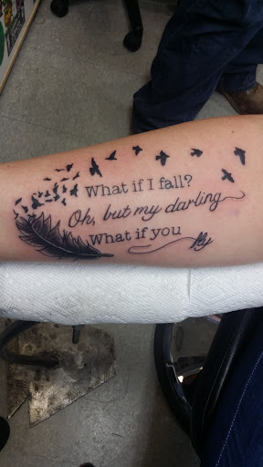 Tattoo Shop «A Built To Last Tattooing», reviews and photos, 315 W Market St, York, PA 17401, USA