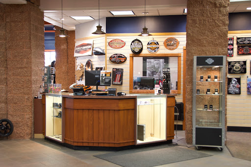 Harley-Davidson Dealer «LaCrosse Area Harley-Davidson», reviews and photos, 1116 Oak Forest Dr, Onalaska, WI 54650, USA
