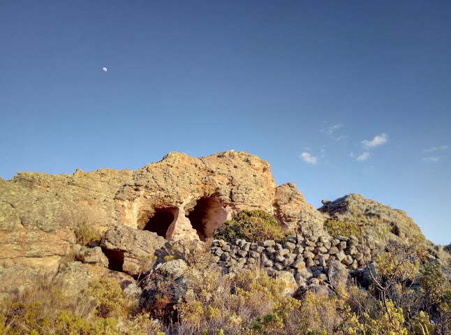 Cerro tres Ventanas - CHATACANCHA
