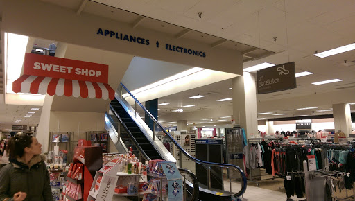 Sears, 4 Burr Ln, Lake Grove, NY 11755, USA, 