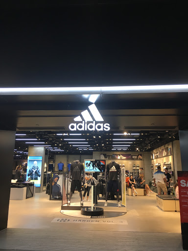 阿迪达斯商店 香港