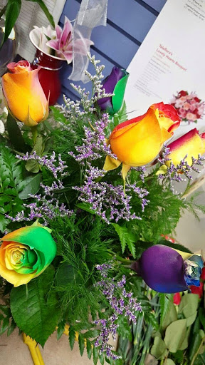Florist «The Finishing Touch Florist», reviews and photos, 215 Kings Hwy #101, Fredericksburg, VA 22405, USA