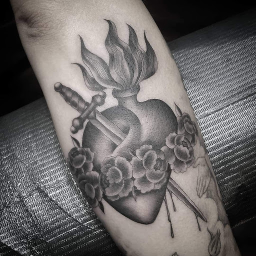 Explore black sleeve tattoo ideas, creative tattoo ideas in Woodland, available at CS Tattoo