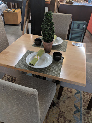 Furniture Store «Hotel Furniture Outlet & Liquidators», reviews and photos, 148 S Waverly Rd, Holland, MI 49423, USA