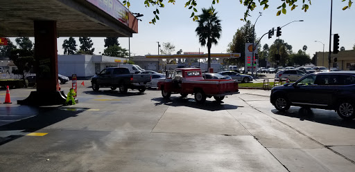 Car Wash «Temple City Car Wash», reviews and photos, 5500 Rosemead Blvd, Temple City, CA 91780, USA