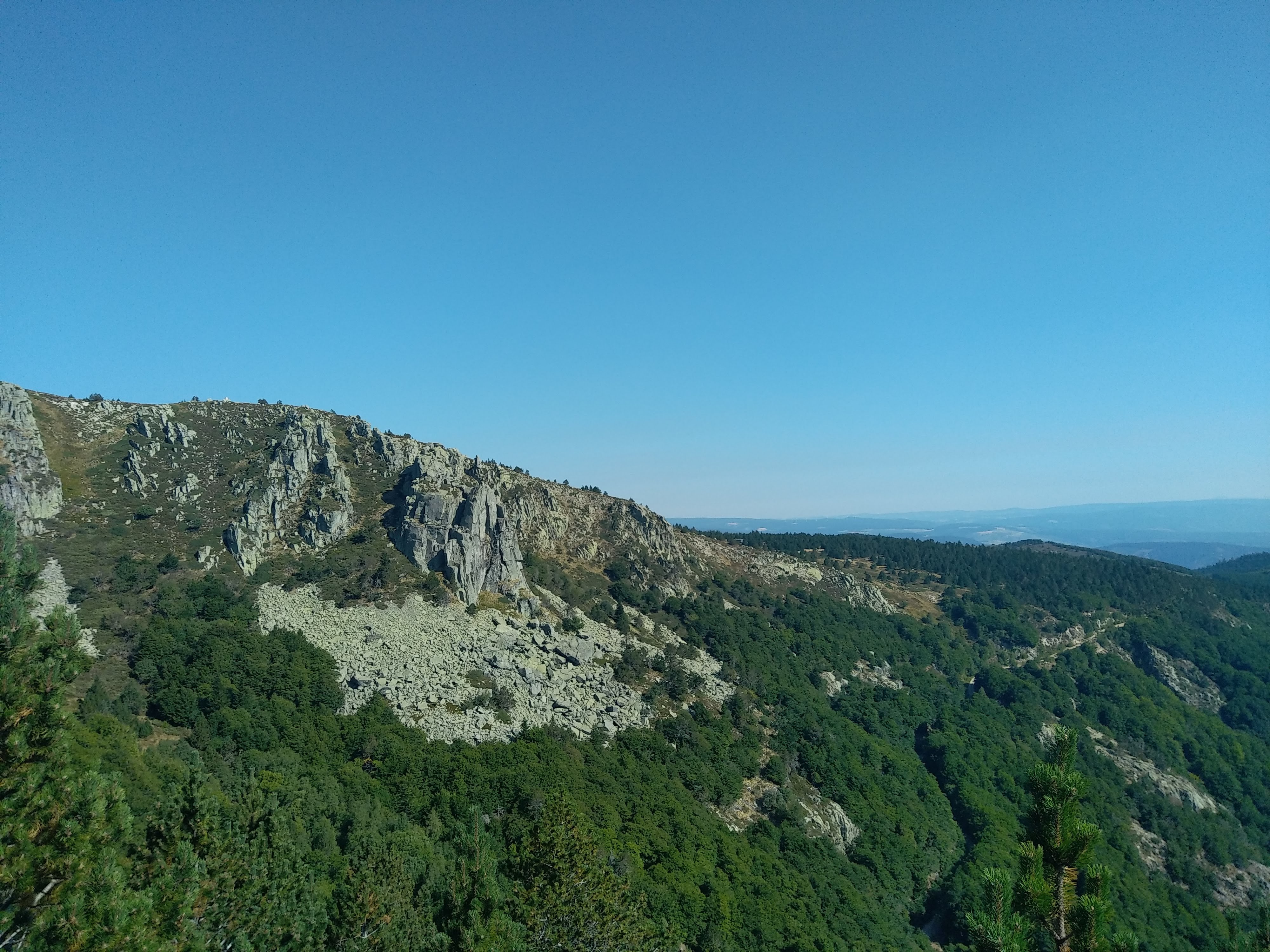 Photo n° 10 de l'avis de Julien.a fait le 15/10/2022 à 19:20