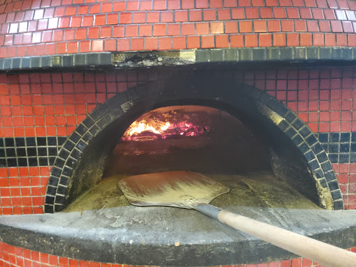 Sports Bar «Stingrays Taphouse and Grill», reviews and photos, 401 Beach Ave, Port Aransas, TX 78373, USA