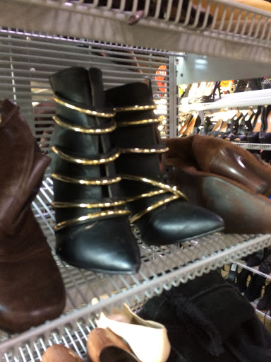 Thrift Store «Goodwill», reviews and photos, 1795 Sunshadow Dr, Casselberry, FL 32806, USA