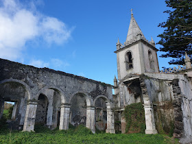 Igreja da Ribeirinha