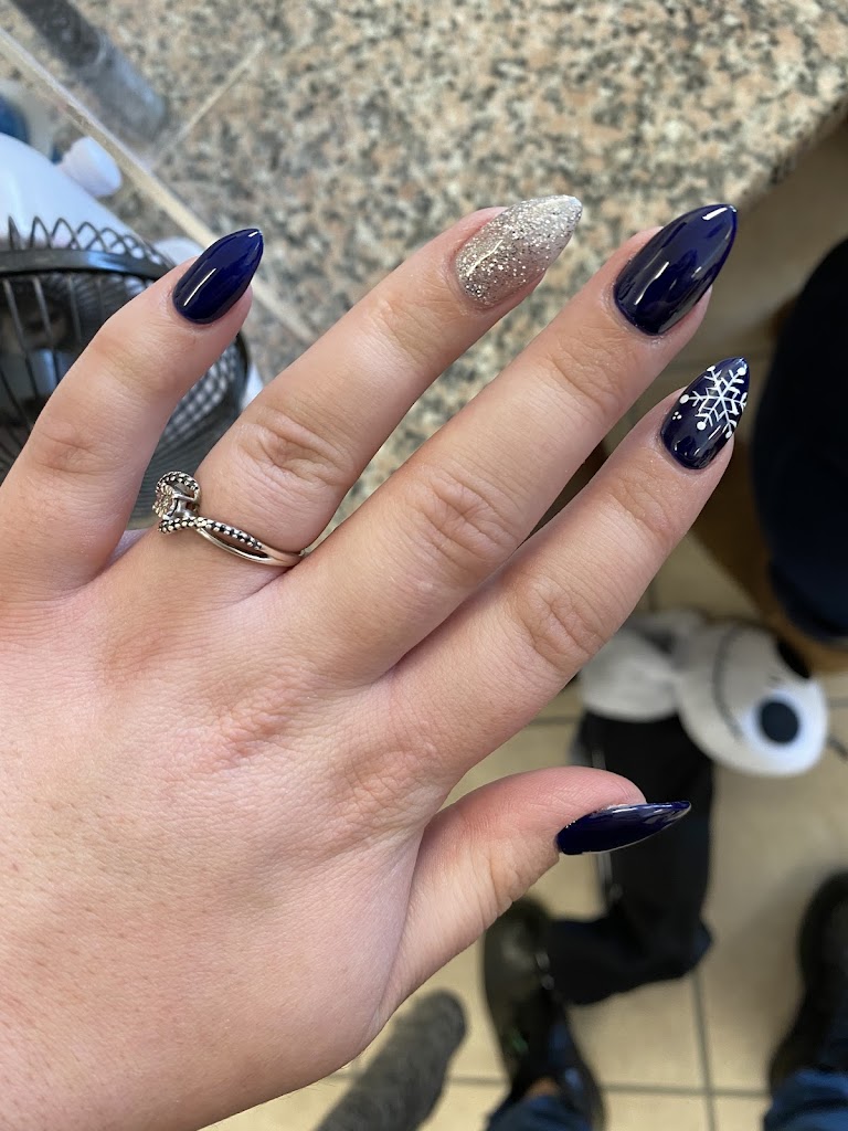 Tricycle Nails Arlington, WA 98223 Services and Reviews