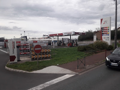 Intermarché station-service Roumazières Loubert à Terres-de-Haute-Charente