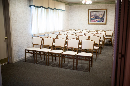 Funeral Home «Sweeney-Phillips & Holdren Funeral Home», reviews and photos, 617 N Maguire St, Warrensburg, MO 64093, USA