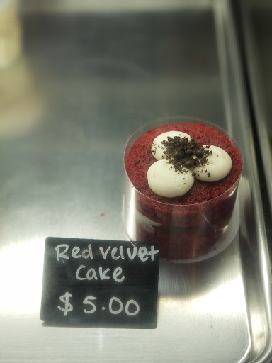 Bakery «Oui Desserts», reviews and photos, 3411 Kirby Dr, Houston, TX 77098, USA