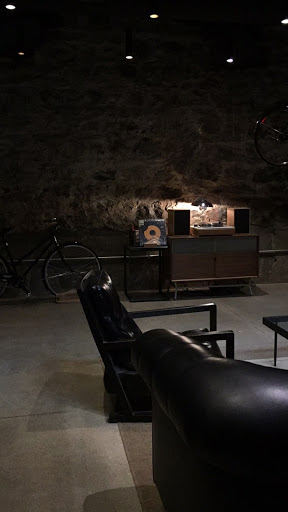 Watch Store «Shinola Ann Arbor Store», reviews and photos, 301 S Main St, Ann Arbor, MI 48104, USA