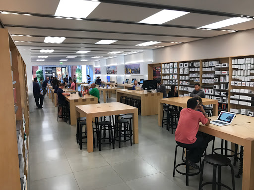 Computer Store «Apple Simi Valley», reviews and photos, 1555 Simi Town Center Way, Simi Valley, CA 93065, USA