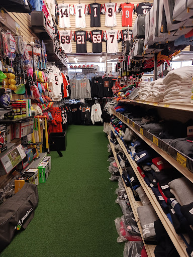 Sporting Goods Store «Koch Sporting Goods», reviews and photos, 131 W 4th St, Cincinnati, OH 45202, USA