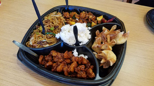 Asian Restaurant «Pick Up Stix Fresh Asian Flavors», reviews and photos, 5105 Candlewood St, Lakewood, CA 90712, USA