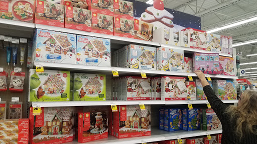 Grocery Store «Meijer», reviews and photos, 6001 Highland Rd, White Lake, MI 48383, USA