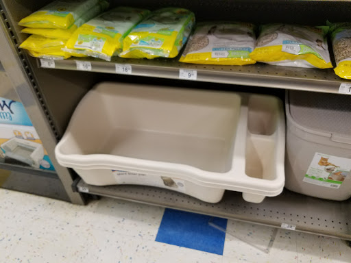 Pet Supply Store «Petco Animal Supplies», reviews and photos, 189 Old Country Rd, Carle Place, NY 11514, USA