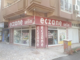 Selim Eczanesi