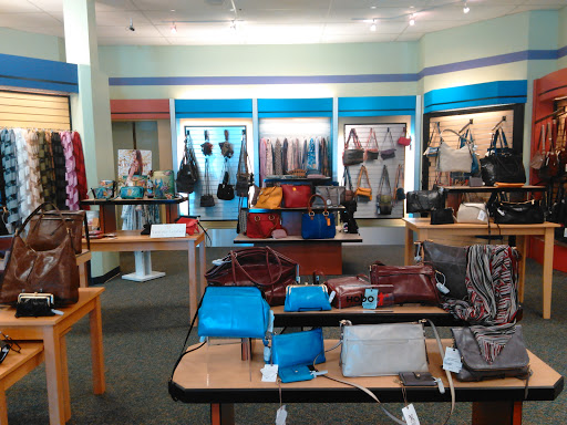 Clothing Store «Aptos Shoes & Apparel», reviews and photos, 20 Rancho Del Mar, Aptos, CA 95003, USA