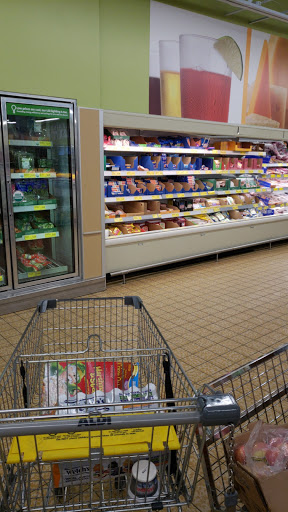 Supermarket «ALDI», reviews and photos, 6111 S Salina St, Syracuse, NY 13205, USA