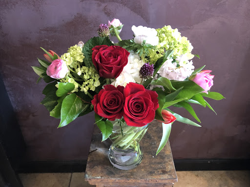 Florist «Foothills Floral Gallery», reviews and photos, 4647 E Chandler Blvd # 10, Phoenix, AZ 85048, USA