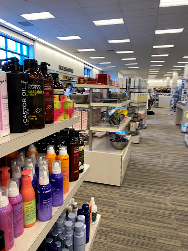 Department Store «Nordstrom Rack Perimeter Expo», reviews and photos, 1201 Hammond Dr NE, Dunwoody, GA 30346, USA