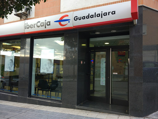 Ibercaja Banco en Cabanillas del Campo, Guadalajara