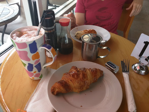 Cafe «Le Cafe De Paris», reviews and photos, 5170 Dr Phillips Blvd, Orlando, FL 32819, USA
