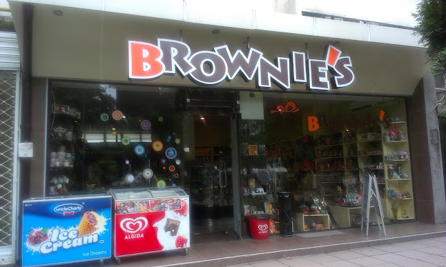 Браунис Ботевград - Магазин за дрехи