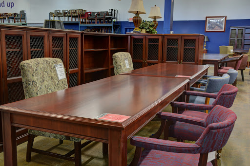 Used Office Furniture Store «Transfer Enterprises Inc.», reviews and photos, 140 Progress Dr, Manchester, CT 06042, USA