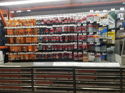 Home Improvement Store «The Home Depot», reviews and photos, 575 Cochran St, Simi Valley, CA 93065, USA