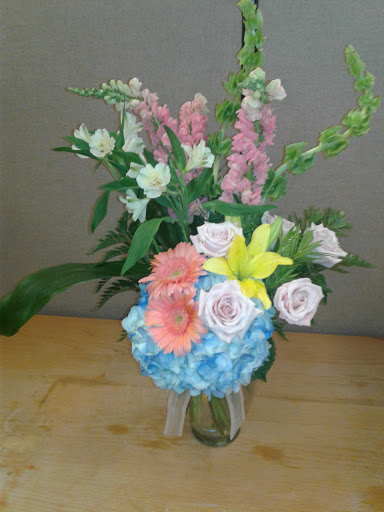 Flowers By Sandra, 914 S Cedar Ridge Dr, Duncanville, TX 75137, USA, 