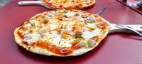 Plats et boissons du Pizzeria E'Ben Pizza à L'Arbresle - n°1