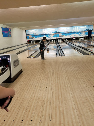 Bowling Alley «Lakeshore Lanes», reviews and photos, 31025 Jefferson Ave, St Clair Shores, MI 48082, USA