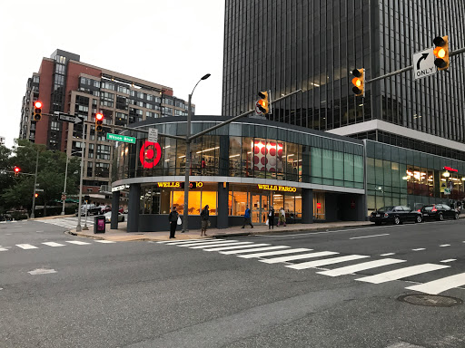 Target, 1500 Wilson Blvd, Arlington, VA 22209, USA, 