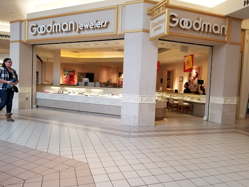 Shopping Mall «River Hills Mall», reviews and photos, 1850 Adams St, Mankato, MN 56001, USA