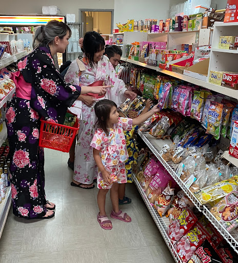 Gift Shop «Toyo Shokuhin & Gift Shop», reviews and photos, 748 E Chatham St L, Cary, NC 27511, USA