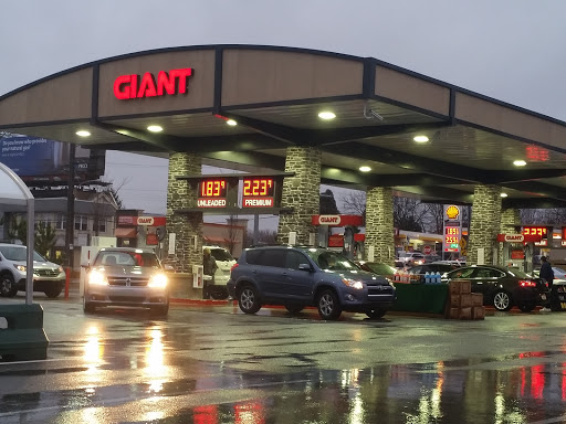 Grocery Store «Giant Food Stores», reviews and photos, 116 West Township Line Road, Havertown, PA 19083, USA