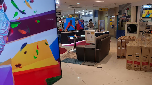 228 Orchard Rd, #228, Singapore 238853