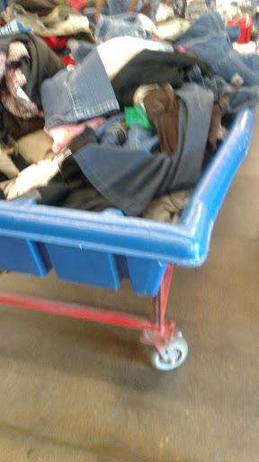 Thrift Store «Goodwill», reviews and photos