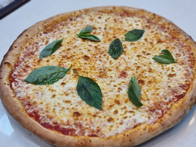 Comments and reviews of ITALIAN WOODFIRED PIZZA